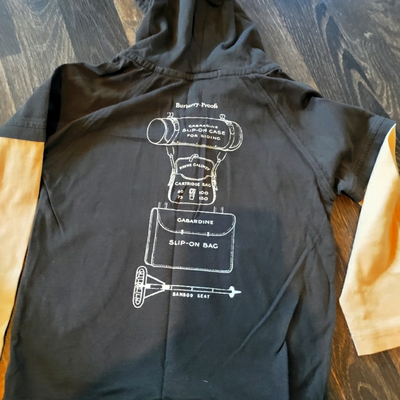 Burberry size 4 kids longsleeve - Picture 5 of 7
